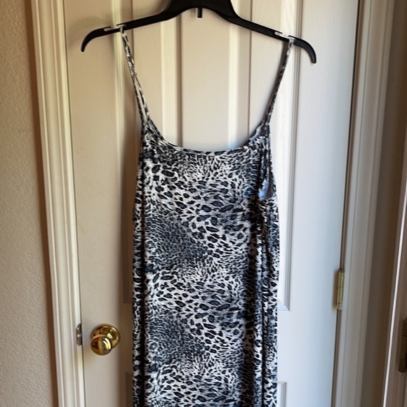 NWT EMILY STACY ANIMAL PRINT TANK STYLE CASUAL CHEMISE - Picture 5 of 7